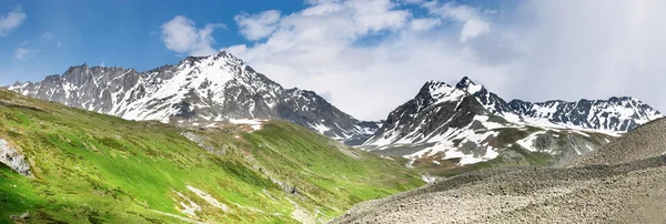 Mountain panorama — Stock Photo, Image