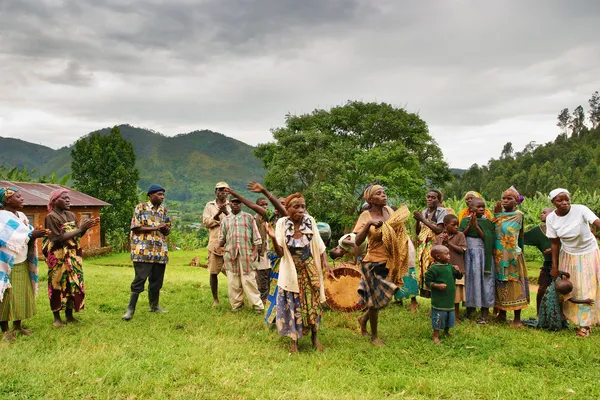 Pigmej Batwa w Ugandzie — Zdjęcie stockowe