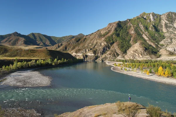 Lago de montaña —  Fotos de Stock