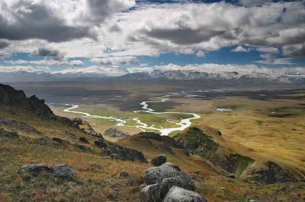 Berglandschaft, Hochebene ukok — Stockfoto