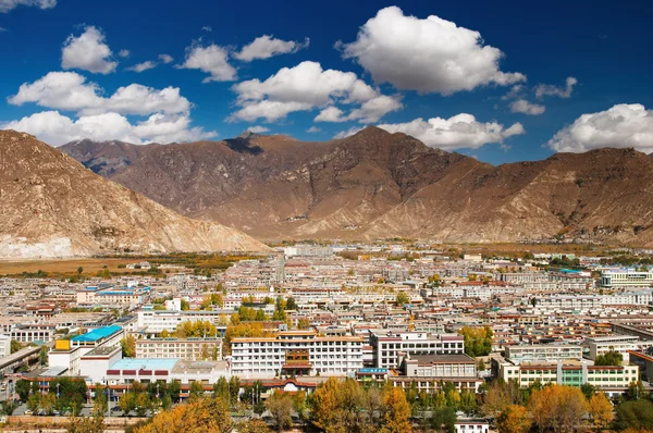 Город Лхаса - столица Тибета — стоковое фото