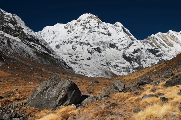 Paisaje de montaña, Annapurna Sur, Himalaya, Nepal —  Fotos de Stock