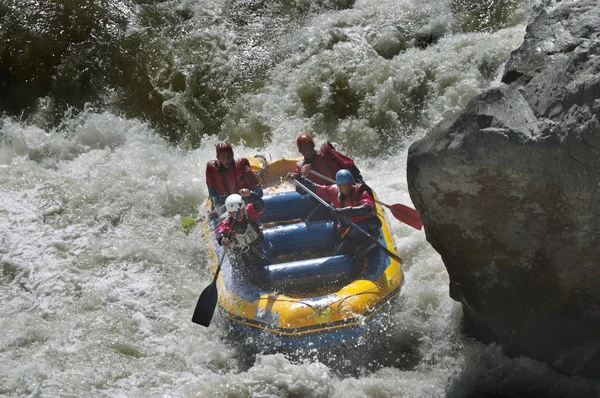 Rekabet rafting — Stok fotoğraf