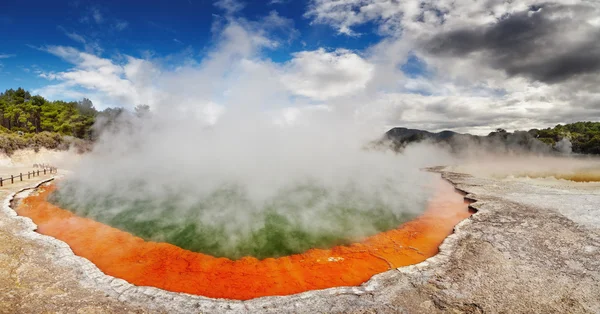 Champagne pool, waiotapu, Nový Zéland — Stock fotografie