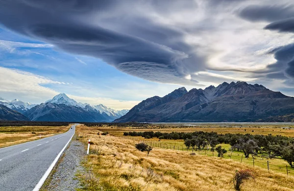 Road Mount Cook Highest Pick New Zealand South Island — Stock Photo, Image