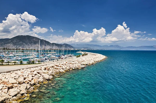 Costa Mediterrânica Turquia Mar Azul Turquesa Céu Azul — Fotografia de Stock