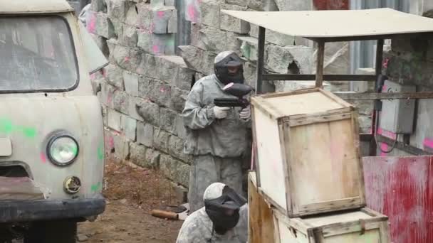 Paintball. — Stockvideo