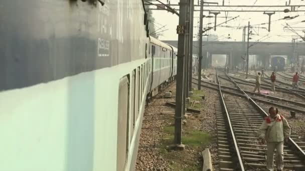 Железная дорога — стоковое видео