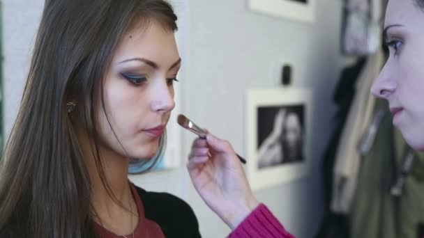 Maquillaje. — Vídeos de Stock