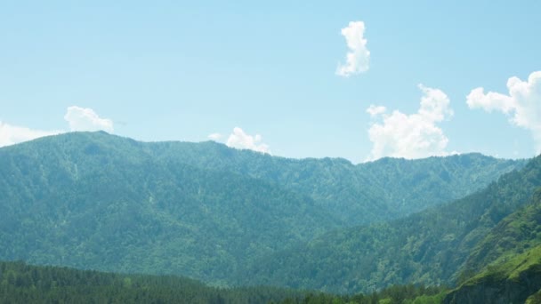 Paisaje de montaña. — Vídeos de Stock