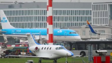 Düsseldorf havaalanı görüntüsü