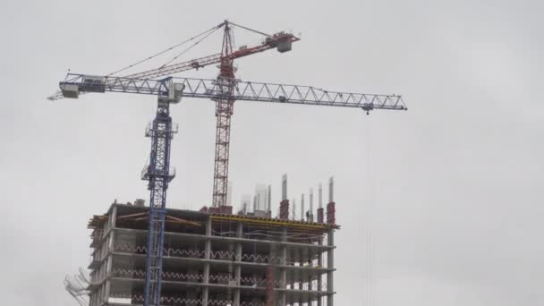 Multi-storey 건물의 건설 — 비디오