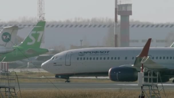 Boeing 737 kołowania Aeroflot — Wideo stockowe