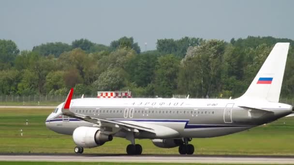 Airbus 320 Аерофлот прибуває — стокове відео