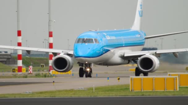 KLM αεροπλάνο επιτάχυνση της ταχύτητας — Αρχείο Βίντεο