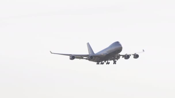 Boeing 747 Lucht Poorten landing — Stockvideo