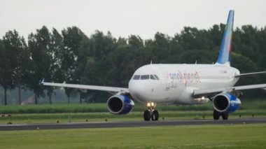 Airbus Küçük Gezegeni pistte