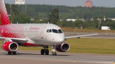 Rossiya 'nın Sukhoi Superjet' i