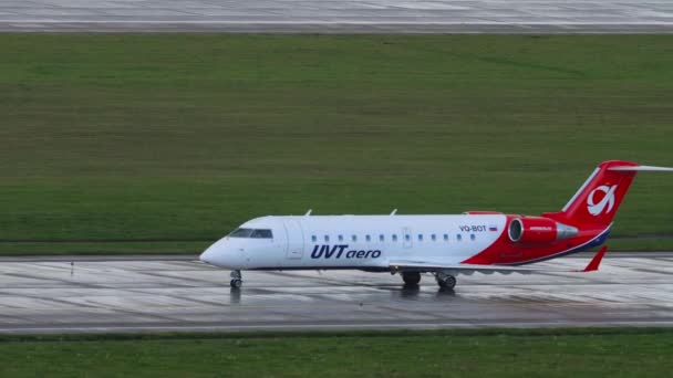 Avión de pasajeros de UVT Aero — Vídeos de Stock