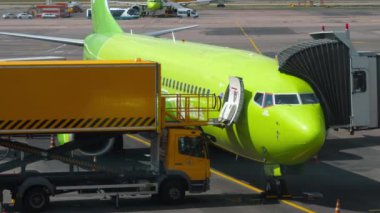 S7 havayollarından Boeing 737