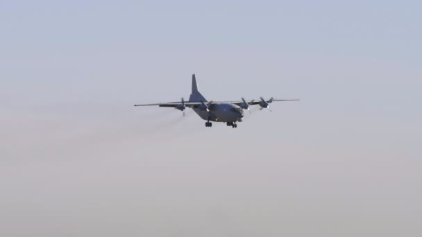 Aeronaves de transporte militar — Vídeo de Stock