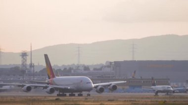 Asiana Airlines departure