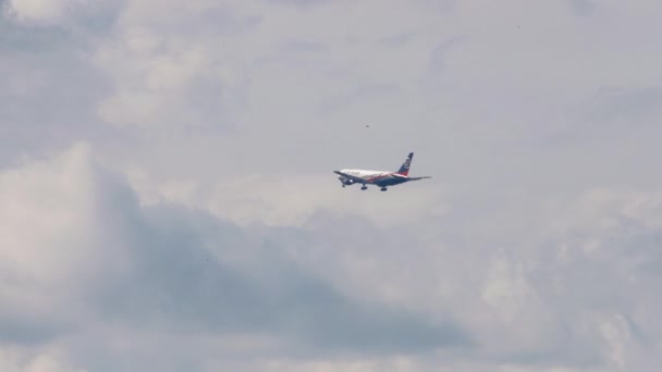 SF Airlines cargo landing — Vídeos de Stock