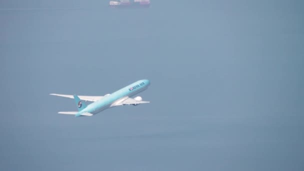 Korean Air Boeing 777 subir — Vídeo de Stock
