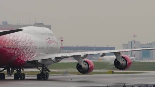 Aviones de dos pisos de pasajeros — Vídeo de stock