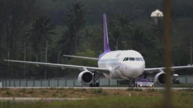 Havaalanında Tayland Havayolları