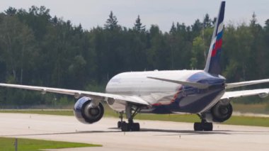 Havaalanındaki Boeing 777 Aeroflot.