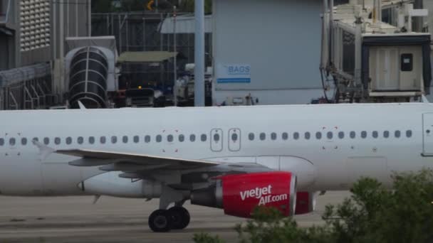 Airbus Bangkok Air prend de la vitesse — Video