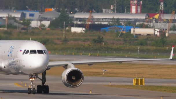 Avião de Cai Niao Livery, vista frontal — Vídeo de Stock