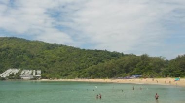 Tropik deniz kıyıları, turizm
