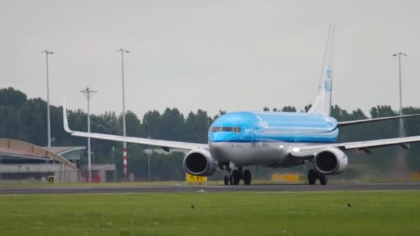 Boeing 737 KLM take off — Vídeo de Stock