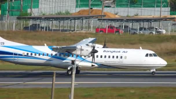 Turboprop Bangkok Air arrived — 비디오
