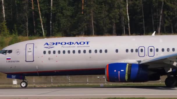 Travões Aeroflot após a aterragem — Vídeo de Stock