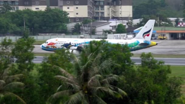 Bangkok Airways landing — Stockvideo