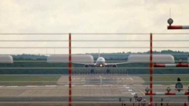 Front view, aircraft arrive