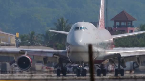 Jumbo jet Rossiya taksicilik — Stok video