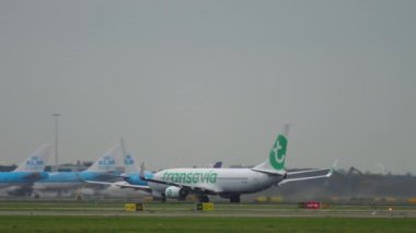 Airplane take off, long shot