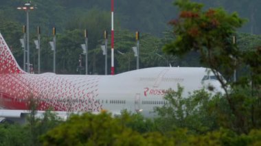 Jumbo Jet Rossiya departure