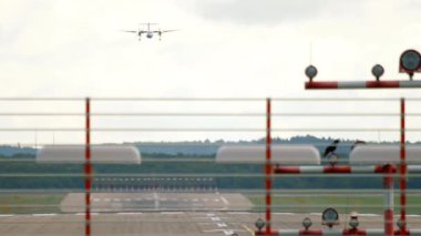 Turboprop uçak iniş