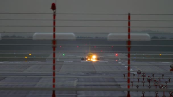 Airplane takes off early morning — Stockvideo