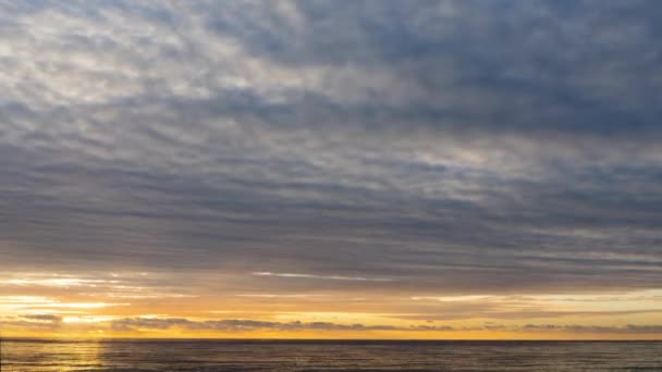 Timelapse solnedgång på havet — Stockvideo