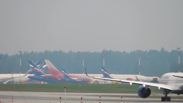 Airbus A350 της αναχώρησης Aeroflot — Αρχείο Βίντεο