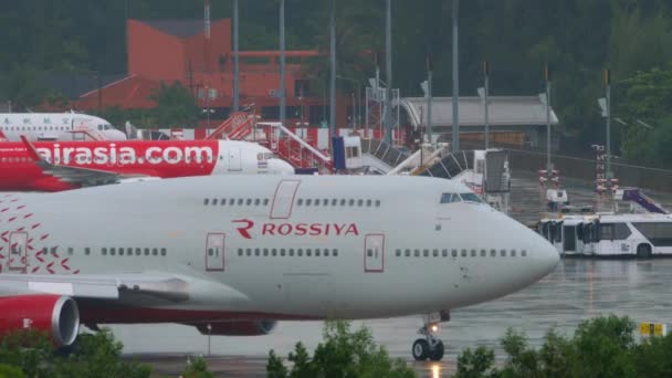 Jumbo jet Rossiya kołowania — Wideo stockowe