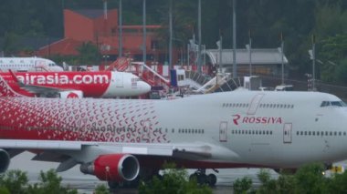 Jumbo jet Rossiya on runway