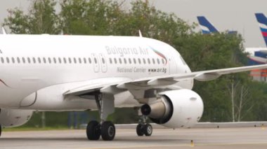 Bulgaria Air on the runway