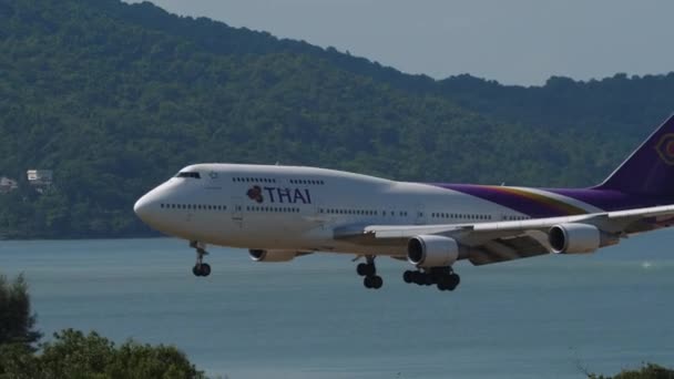 Phuket Thailand November 2019 Jumbo Jet Boeing 747 Thai Airways — Video